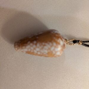 Orange and White Speckled Shell Pendant Necklace
